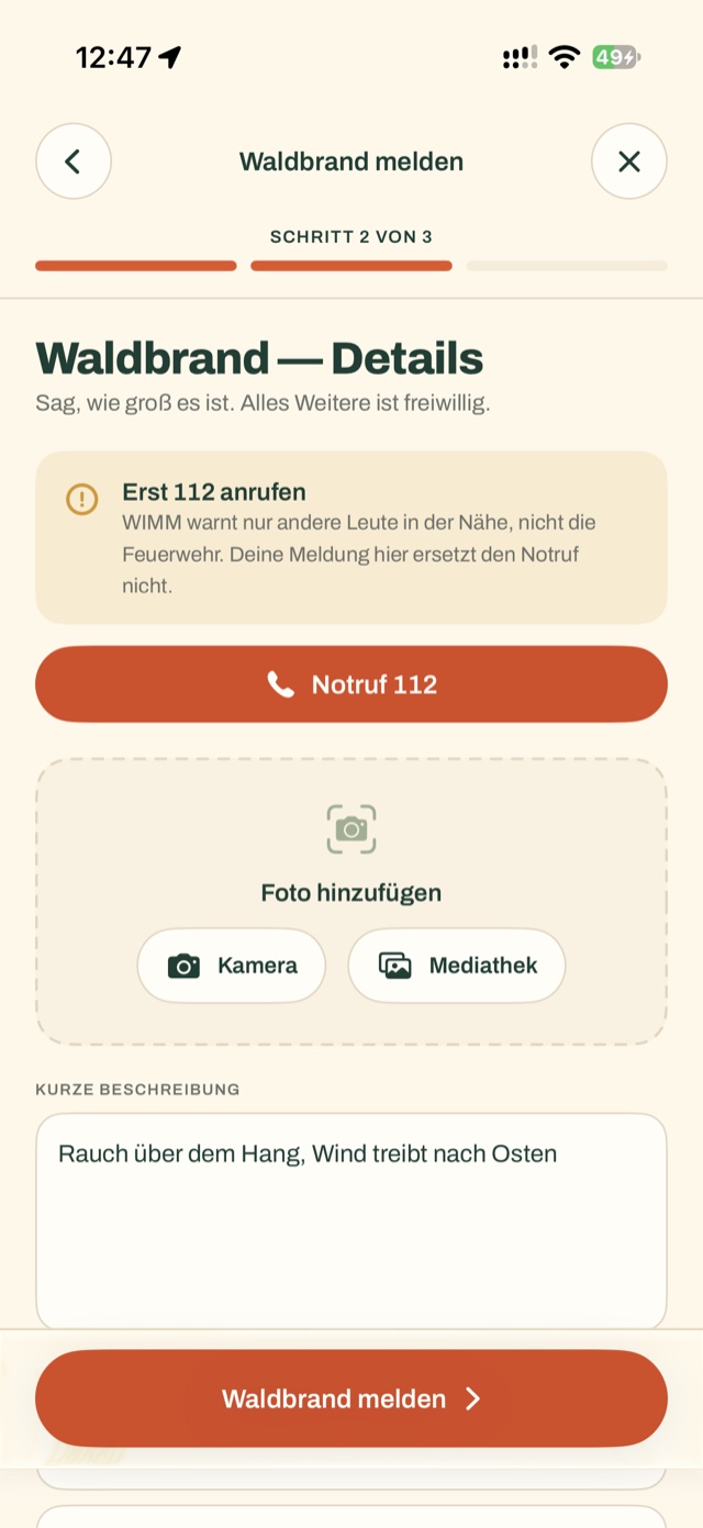 Waldbrand melden mit Knopf für den Notruf 112